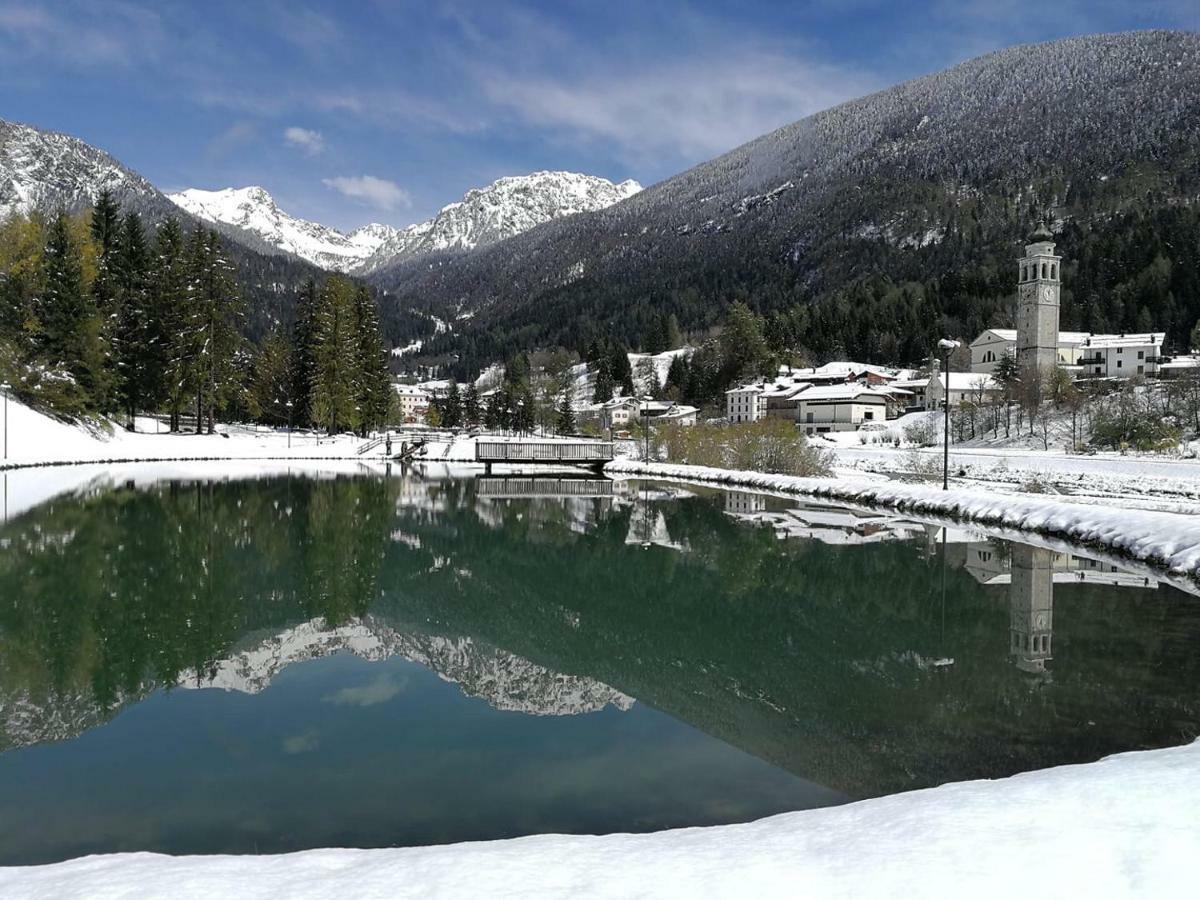 Residence Dolomiti Forni di Sopra Bagian luar foto